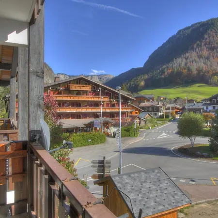 Atray B7 - Snow And Trek Morzine
